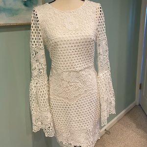 Lulu's white thick lace short dress